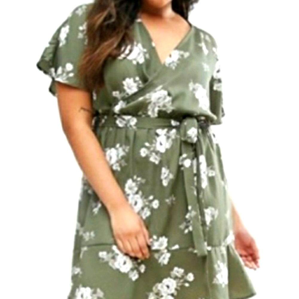 New look Curves Beautiful Plus Size Olive Floral Foe wrap Dress